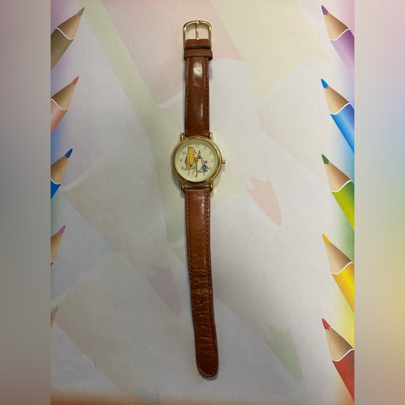 Vintage 1990s Ingersoll- Disney classicWinnie the Pooh Bear Watch